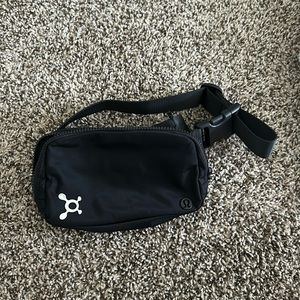 COPY - Lulu x Otf belt bag